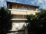 Vila Erika, Stavros