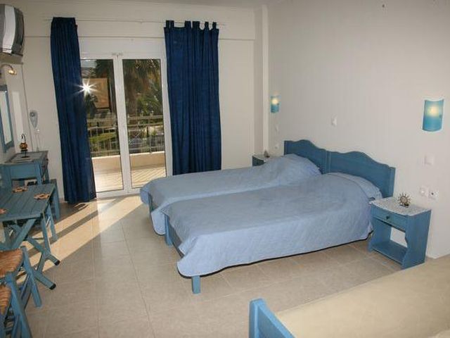 Pefkohori-rigas-2-apartmani-13-s