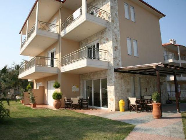 Pefkohori-rigas-2-apartmani-4-s
