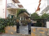 Vila Livas, Hanioti