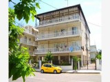 Apartmani Maria, Nei Pori