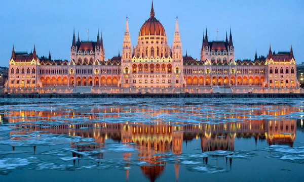 Budimpešta - Dan zaljubljenih - Sretenje - Dan državnosti 2020.