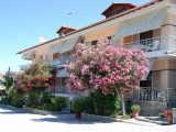 Vila Eleni, Ostrvo Amuljani