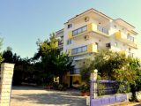Vila Dukas, Tasos - Potos