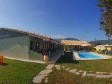 Vila Emanuela, Sarti