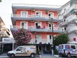 Hotel Plaza, Paralija
