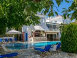 Hotel Melissa, Psakudija